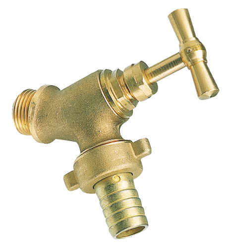 Robinet d'arrosage incline avec raccord au nez SOMATHERM 685-15-20